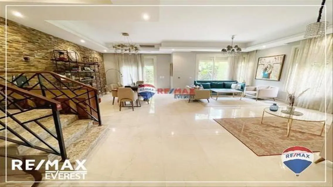 Prime Location Semi-furnished Twinhouse in Jeera
