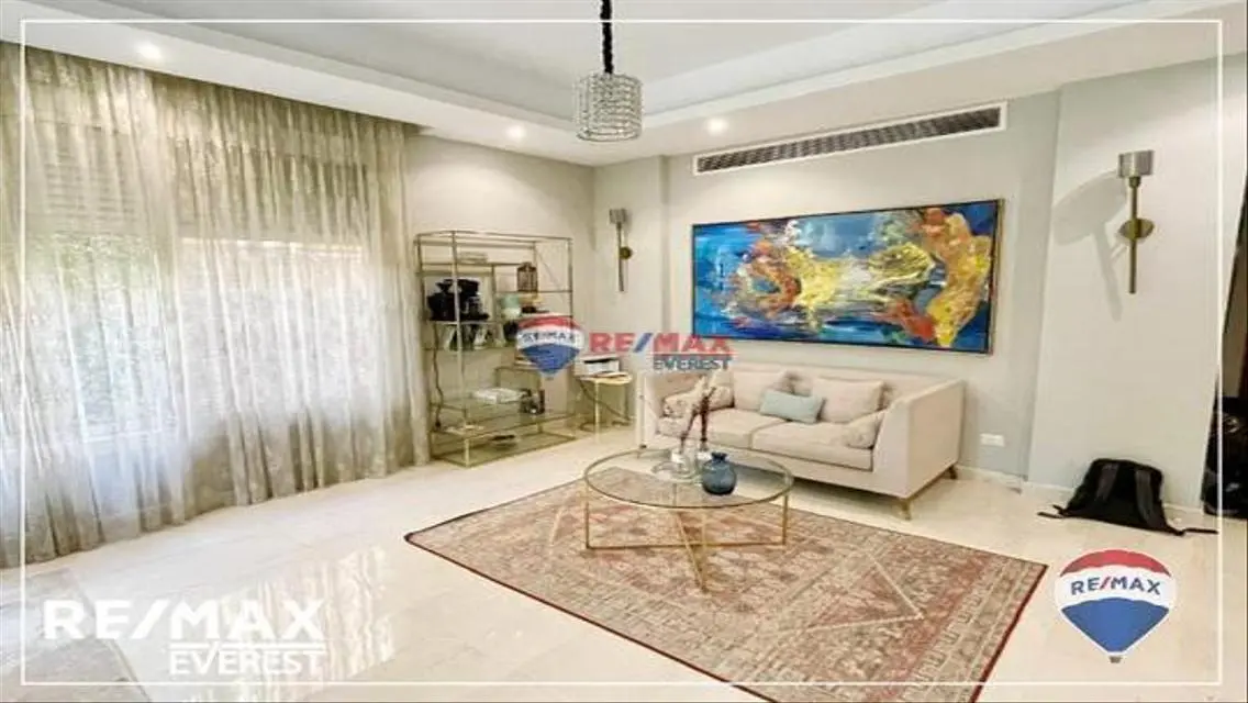 Prime Location Semi-furnished Twinhouse in Jeera