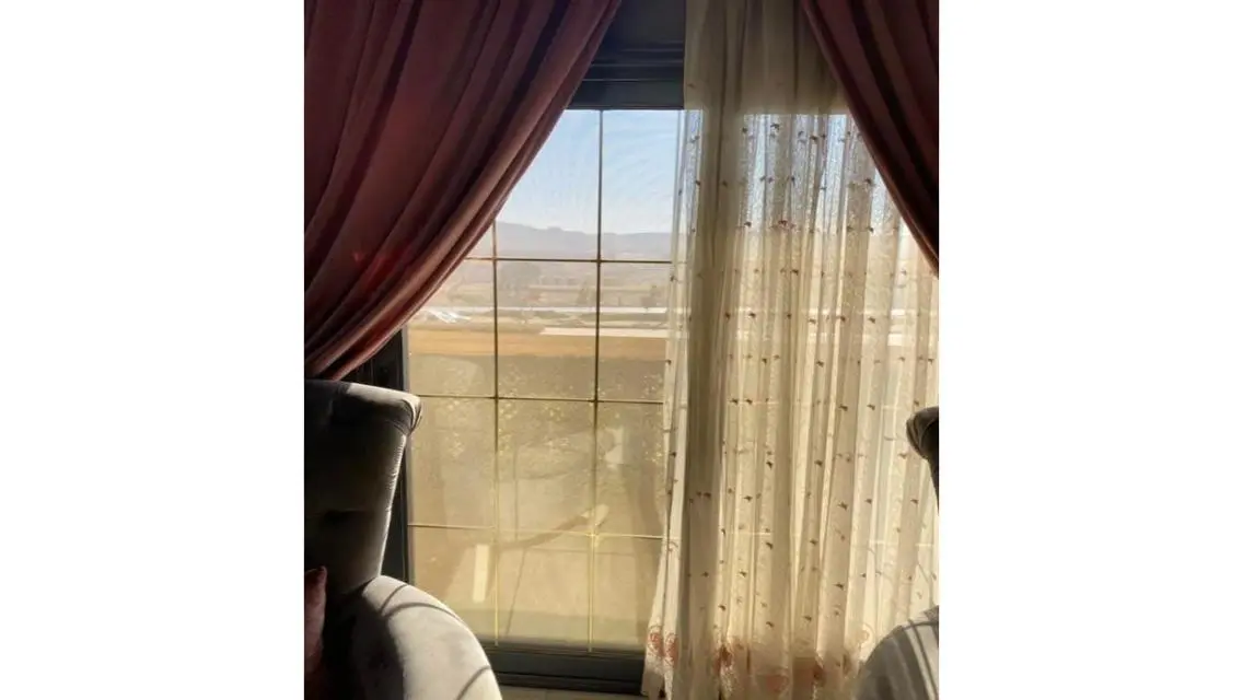 للبيع شقه بتشطيب سوبر  لوكس مميز جدا حدايق الاهرام