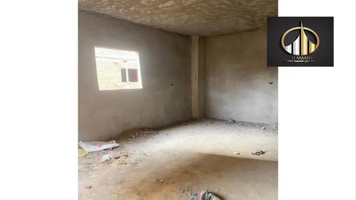 Apartment with a large area in the northwest of 15