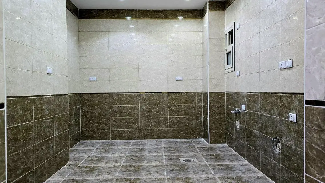 شقه للبيع حى تانى تانى نمره من الكفراوى