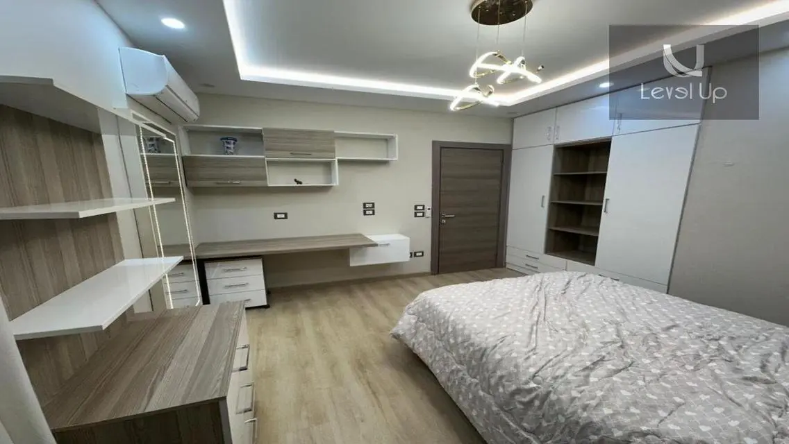 Villa for rent furnished in Mountain View Hyde Par