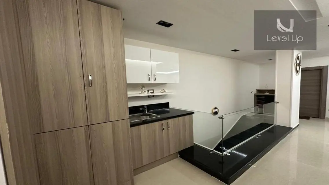 Villa for rent furnished in Mountain View Hyde Par