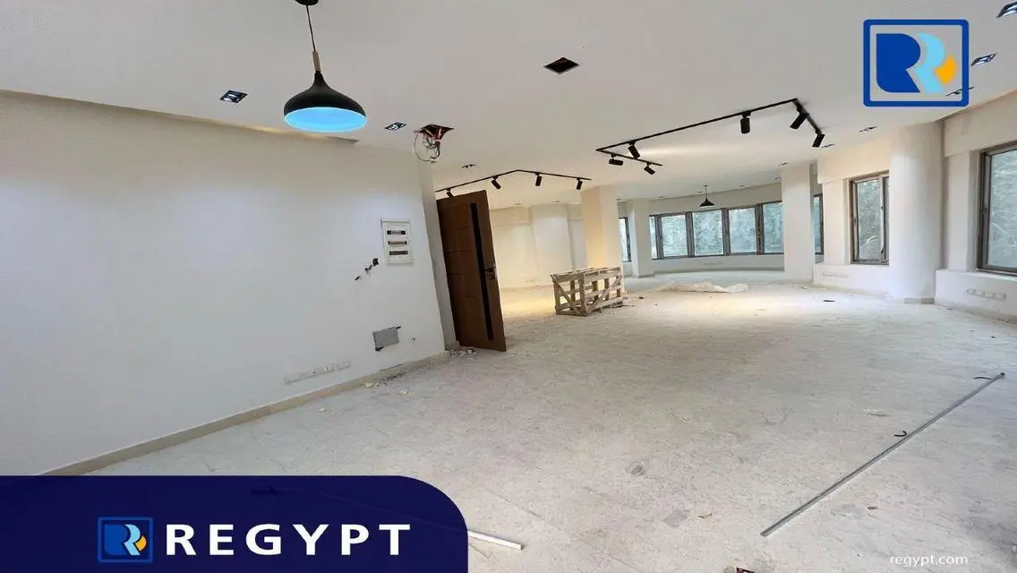 مبنى اداري للايجار بدجلة المعادي