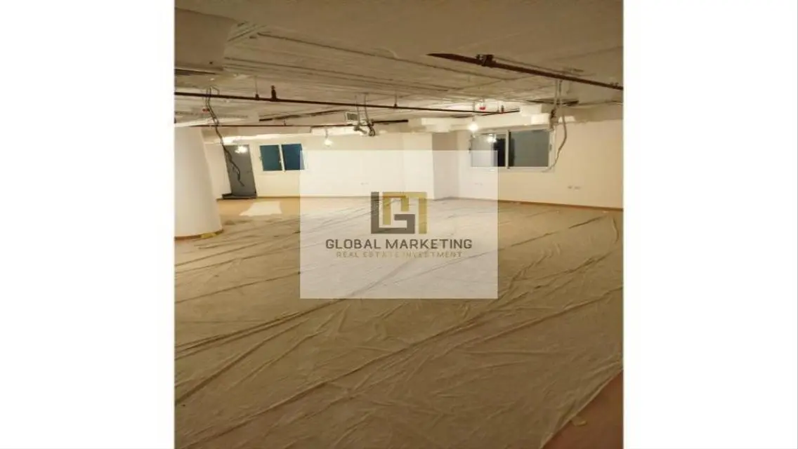 Fully finished office for rent 350m on South 90th