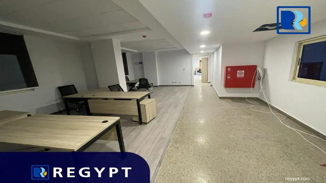 دور إداري كامل للإيجار بالمعادى الجديدة