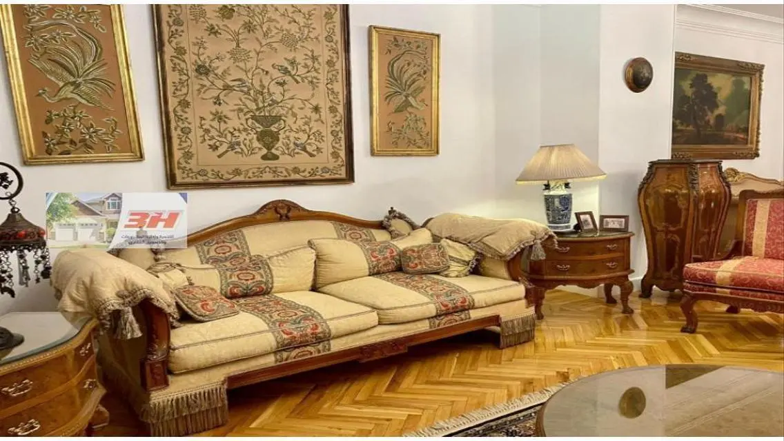 شقة 330 م للبيع عمارات عثمان روكسى مصر الجديدة   .
