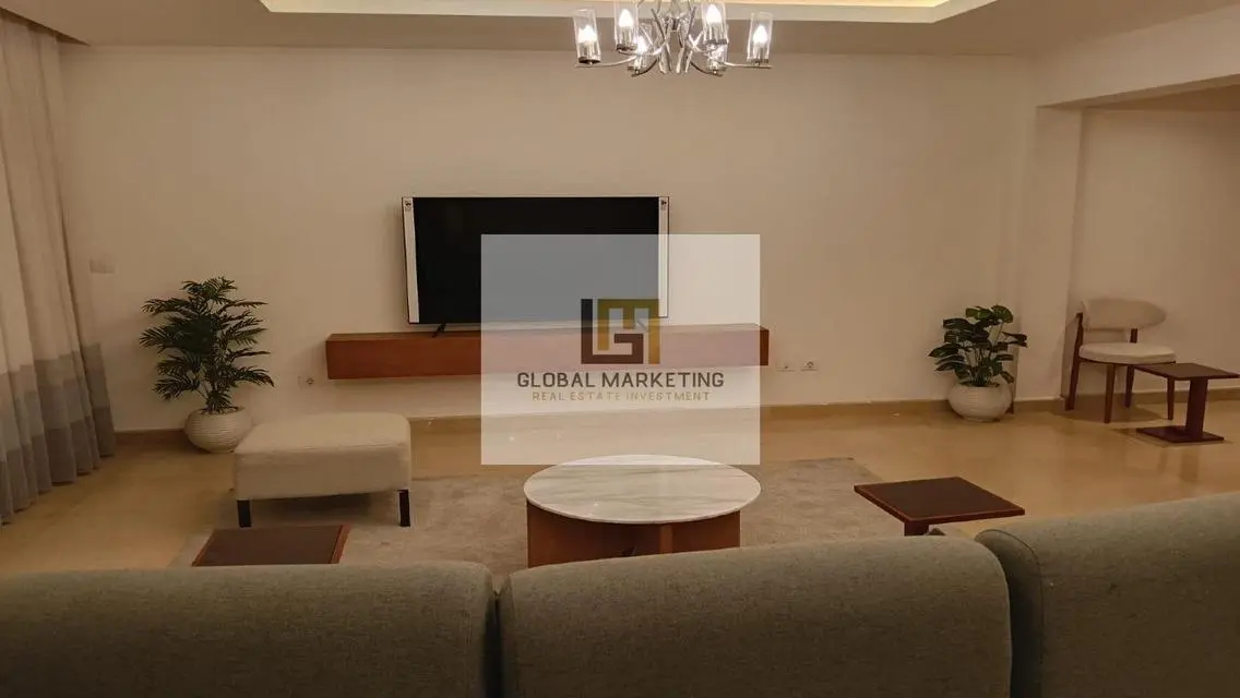 Apartment for rent, ground floor with garden-CFC