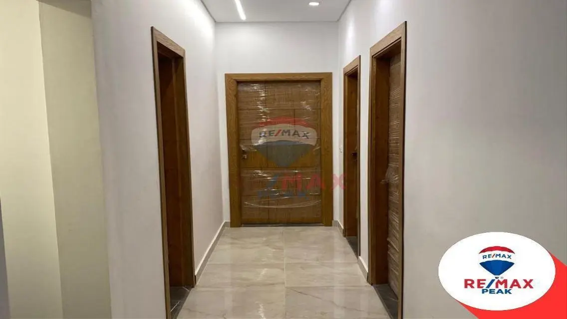 Green 5 Compound Apartment For Sale 204m