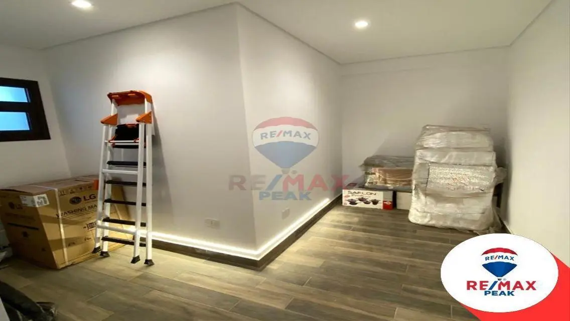 Green 5 Compound Apartment For Sale 204m