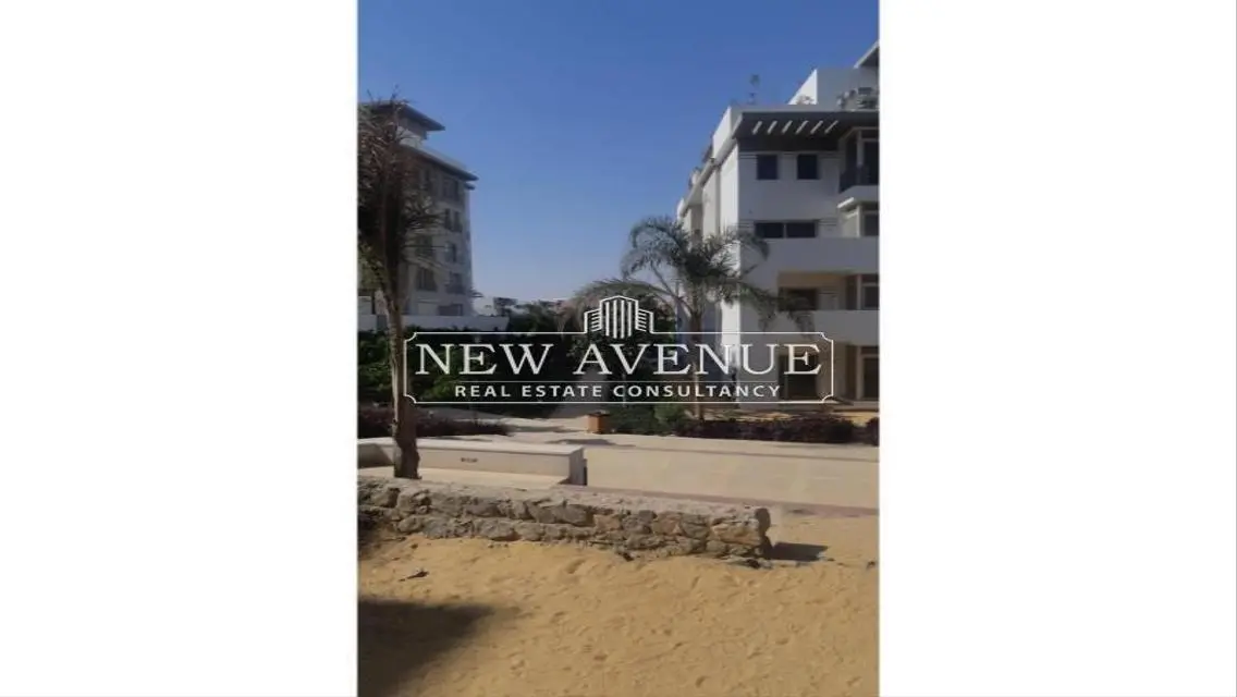 Apartment Semi finished for sale in Hyde park