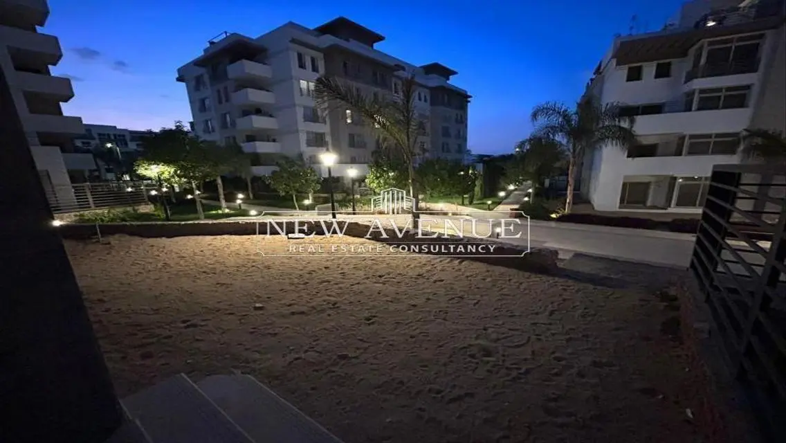 Apartment Semi finished for sale in Hyde park