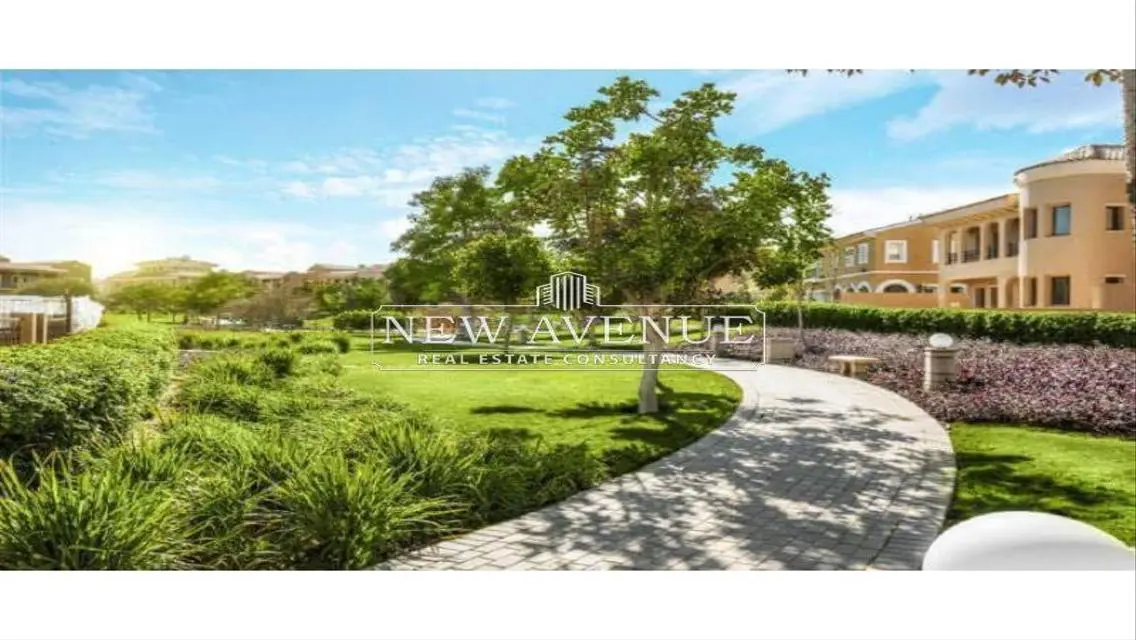 Apartment Semi finished for sale in Hyde park