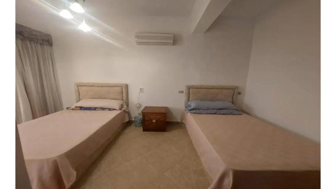 للبيع فيلا بمارينا 5 اول صف بحيره رمليه           