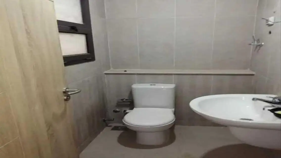 Nice Apartment for rent in Fifth Square Al Marasem