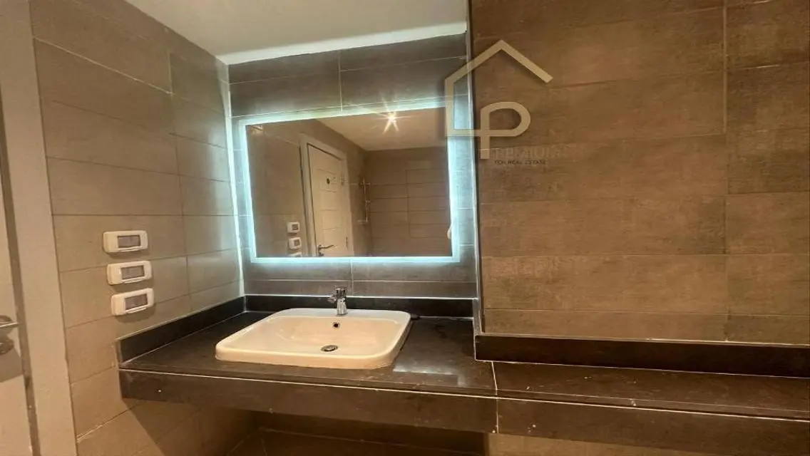 Luxury Apartment for Sale in Westridge, New Giza