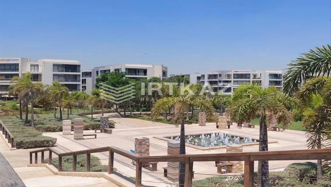 Luxury Villa for Sale with Lake View
