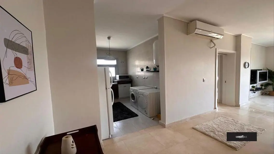 Rent Modern Studio in Palm Hills Village Gate