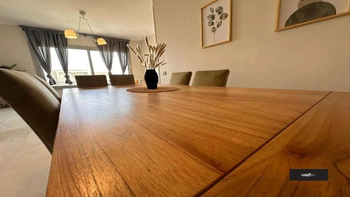 Rent Modern Studio in Palm Hills Village Gate