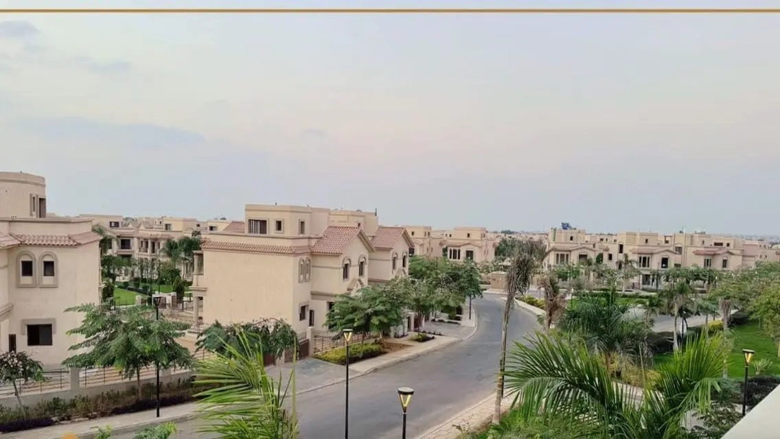فيلا للبيع في مدينتي تشطيب الترا لوكسD3 فيو مفت