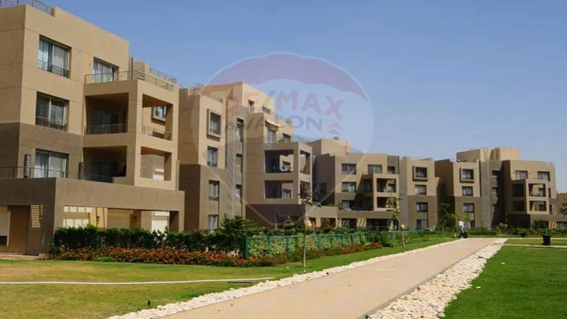 فيلا ستاند الوان للبيع 255 م  6 اكتوبر (بادية)