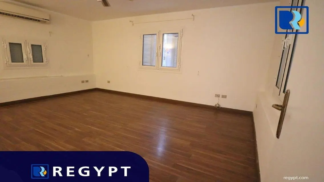 فيلا اداري  للإيجار بحمام سباحة في سرايات المعادي