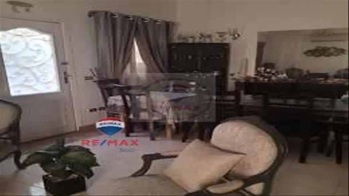 Must see, prime location, American kitchen