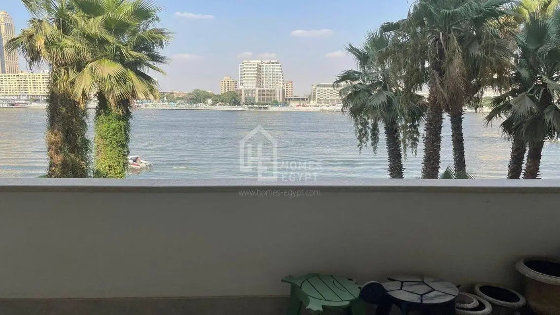 Historical Building/Well finished/Wide Nile View