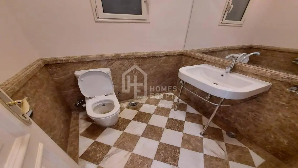 Stunning Nile View Furnished Apt for Rent in Dokki