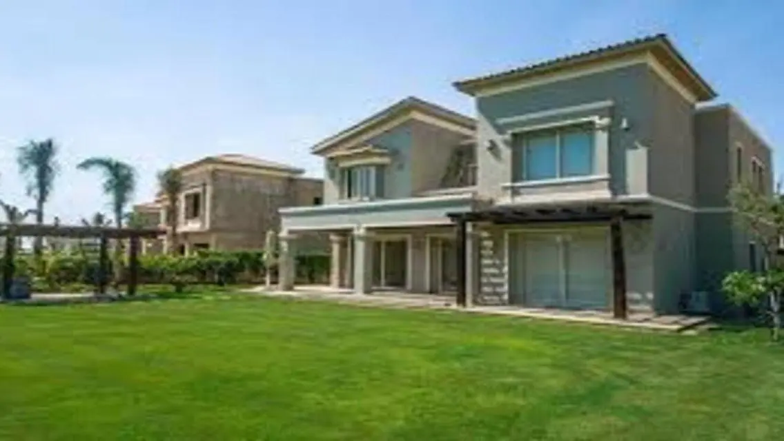 Corner townhouse by Hassan Allam, 1.5M D.P  only!