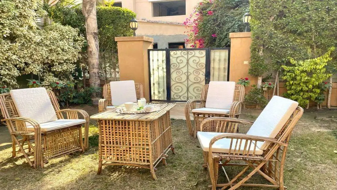 Villa in Lake View Dusit, furnished ultra modern
