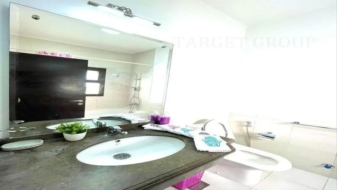 Villa in Lake View Dusit, furnished ultra modern