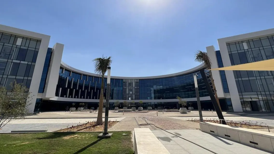 big offer ( office 75,000 per meter ) space 70