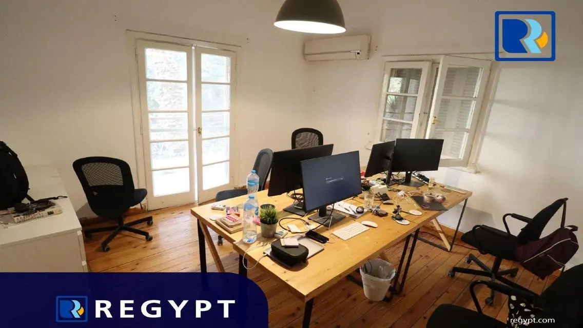 فيلا إدارية مستقلة للإيجار في سرايات المعادي