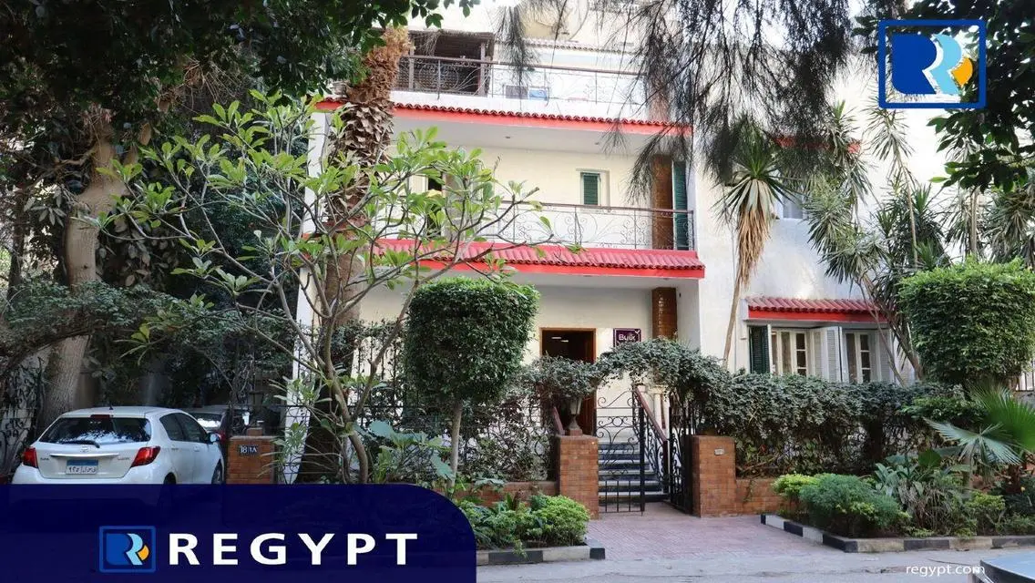 فيلا إدارية مستقلة للإيجار في سرايات المعادي