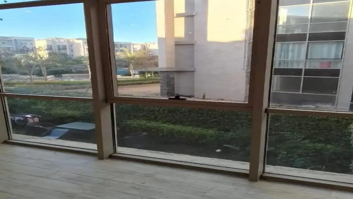شقة لقطة  للإيجار في كمبوند جاليريا مون فالي