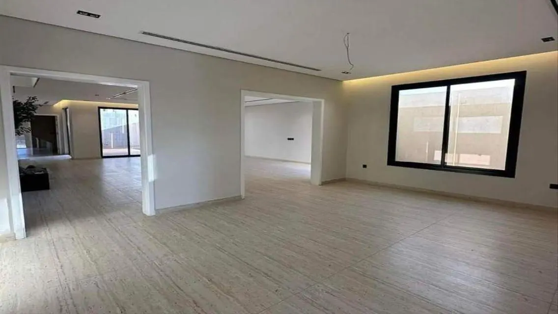 Apartment for Sale in Sarai Compound – Next to Ma