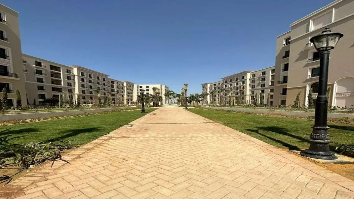 Finished Apartment ready to move+air conditioners