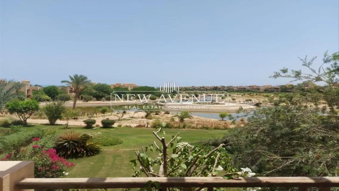 Senior Upper Chalet Sea and Lagoon view