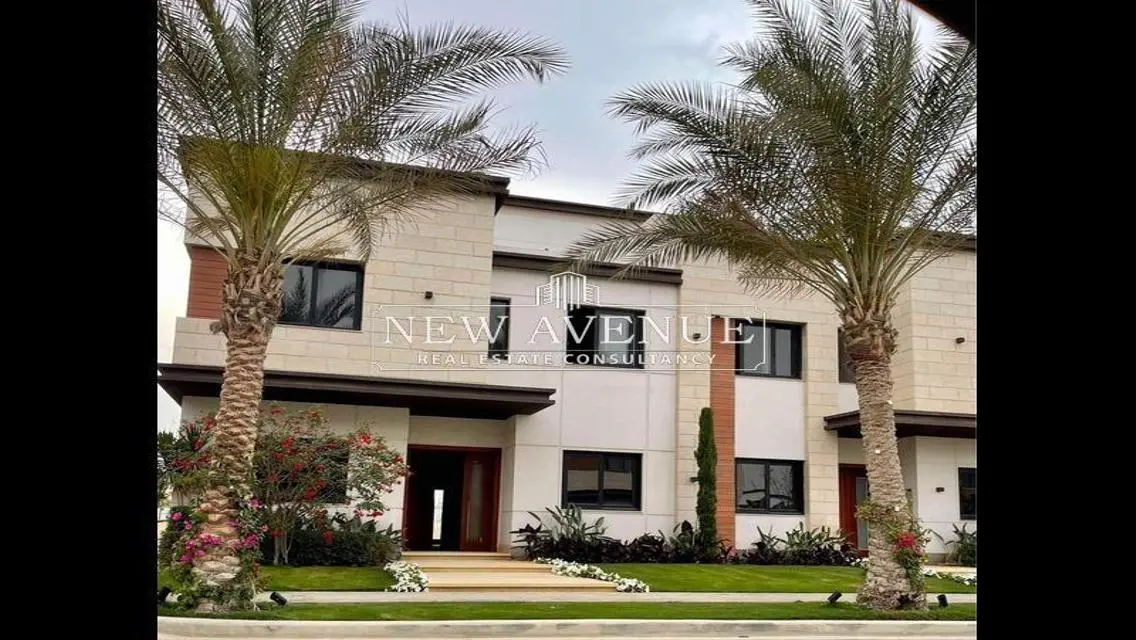 Semi finished 4 beds Townhouse middle in Azzar 2