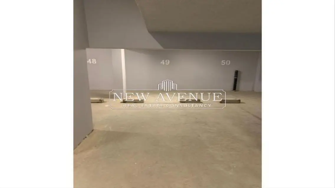 Penthouse Fully finished with Ac’s in Fifth Square