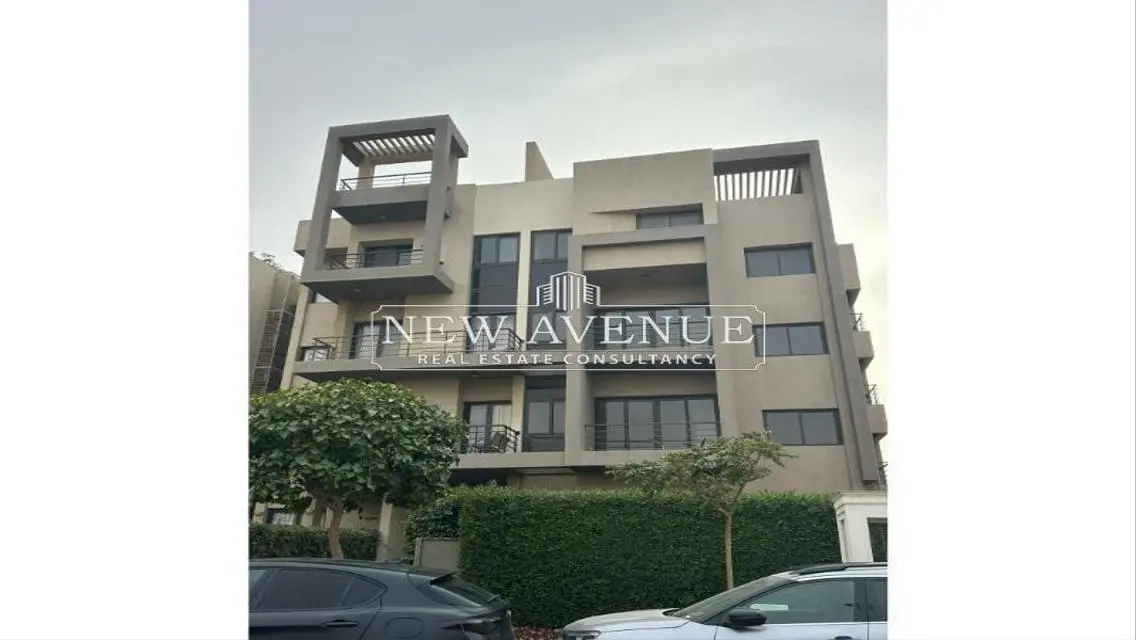 Penthouse Fully finished with Ac’s in Fifth Square