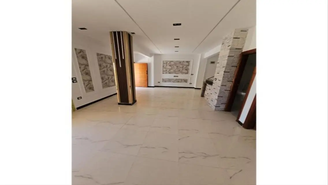 فيلا فاخرة مع حديقة خاصة ومسبح خاص