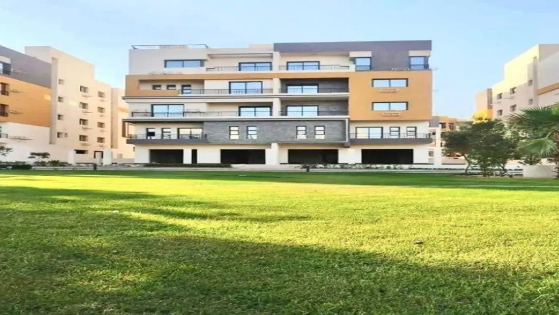 Super Lux Apartment in Tala Compound