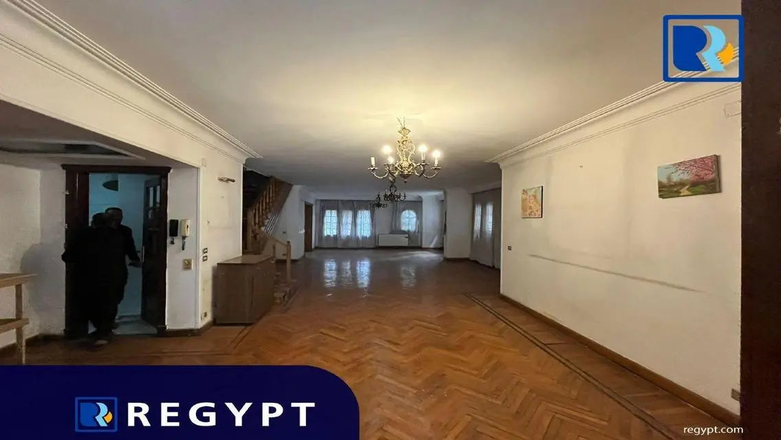 دوبلكس اداري دور ارضي للايجار