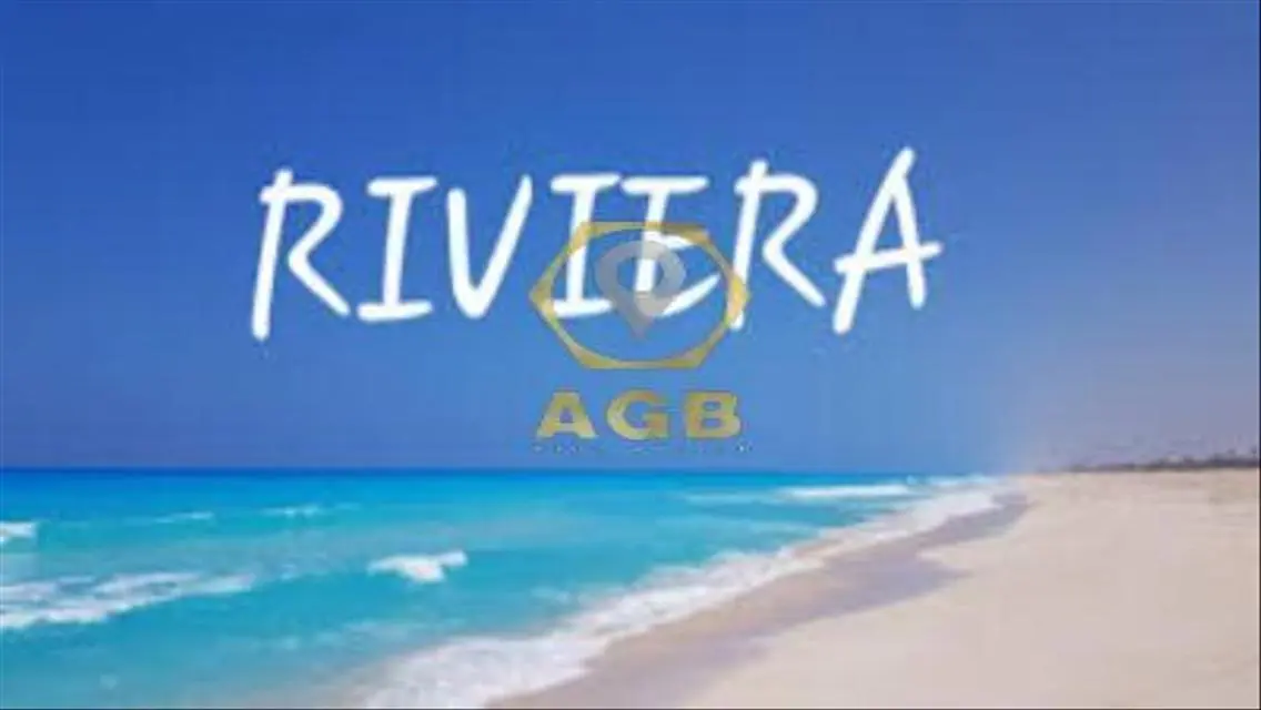 Row 5, direct sea view, 360m villa in Riviera Vill