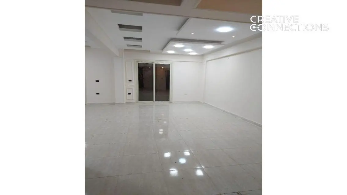 Duplex for Sale in New Cairo - North 90th Street