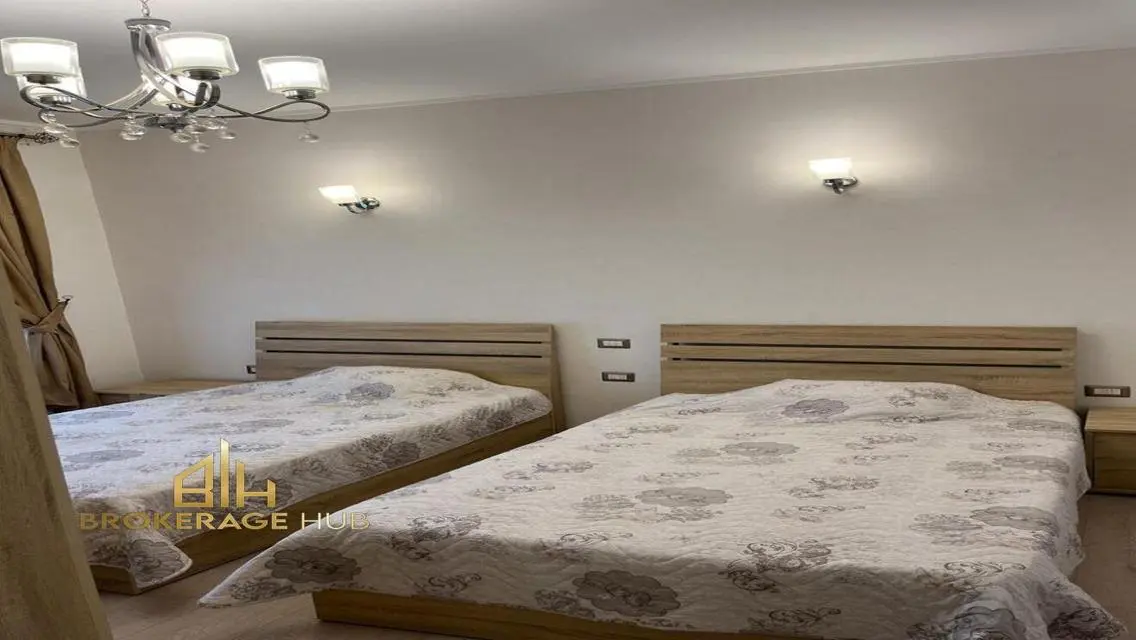 furnished Apartment 150m for rent in Village gate