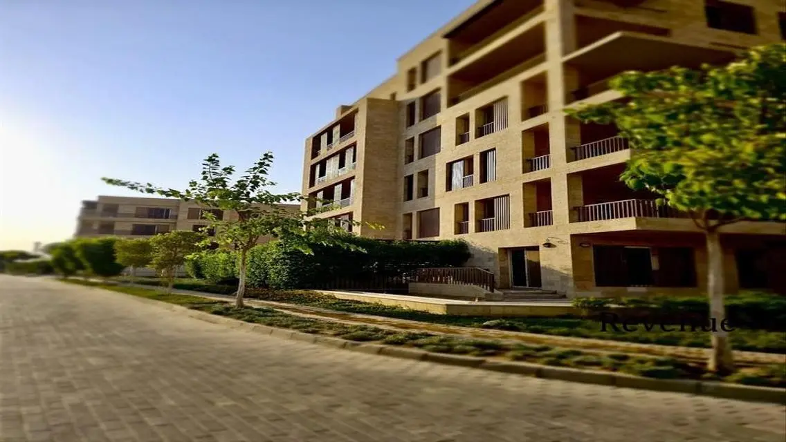 Luxury Living Awaits – Ready-to-Move Apartment