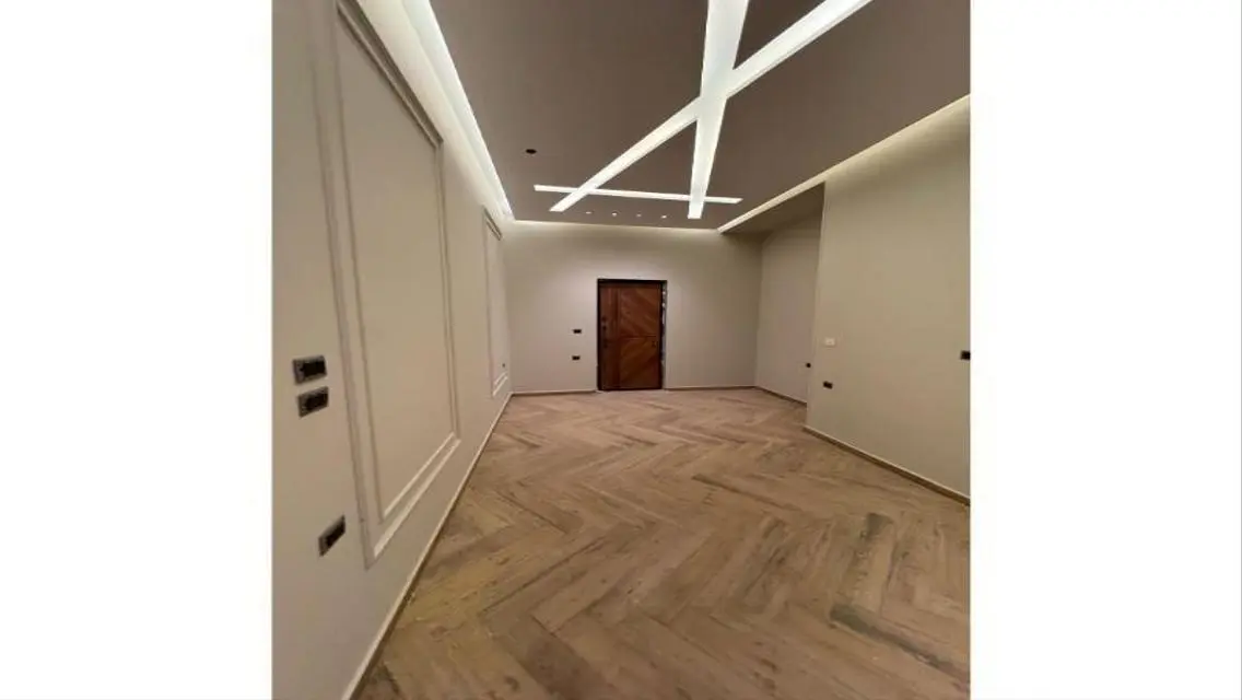 Apartment for sale, fully finished, first residenc